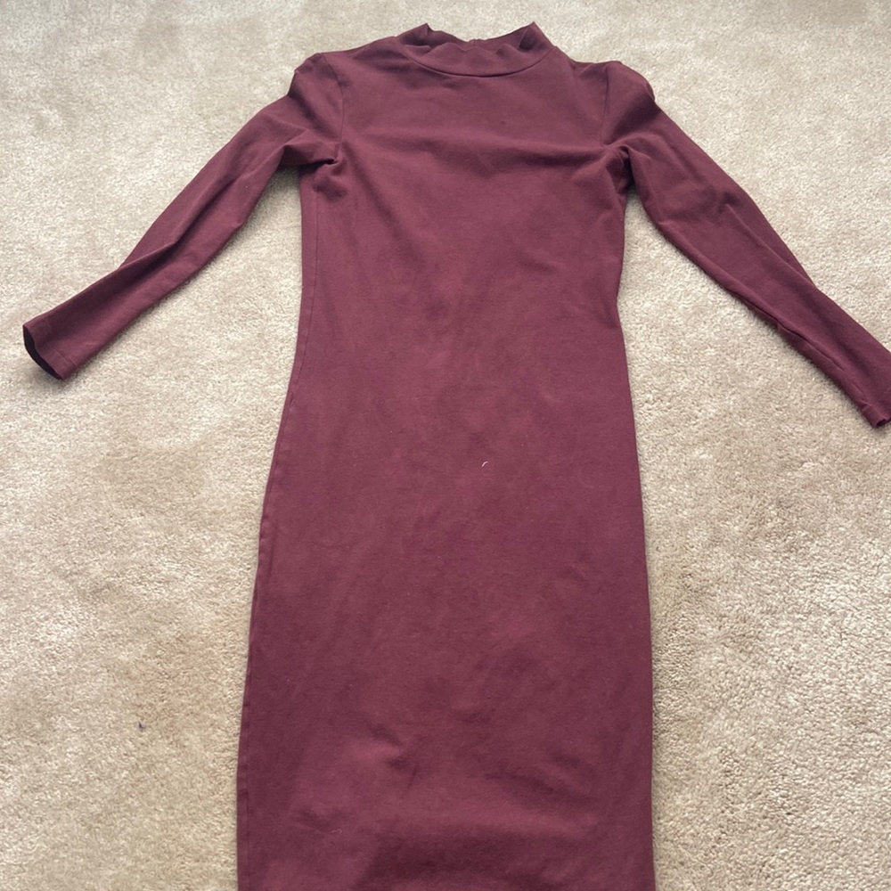 MAROON TIGHT AMERICAN APPAREL MIDI DRESS